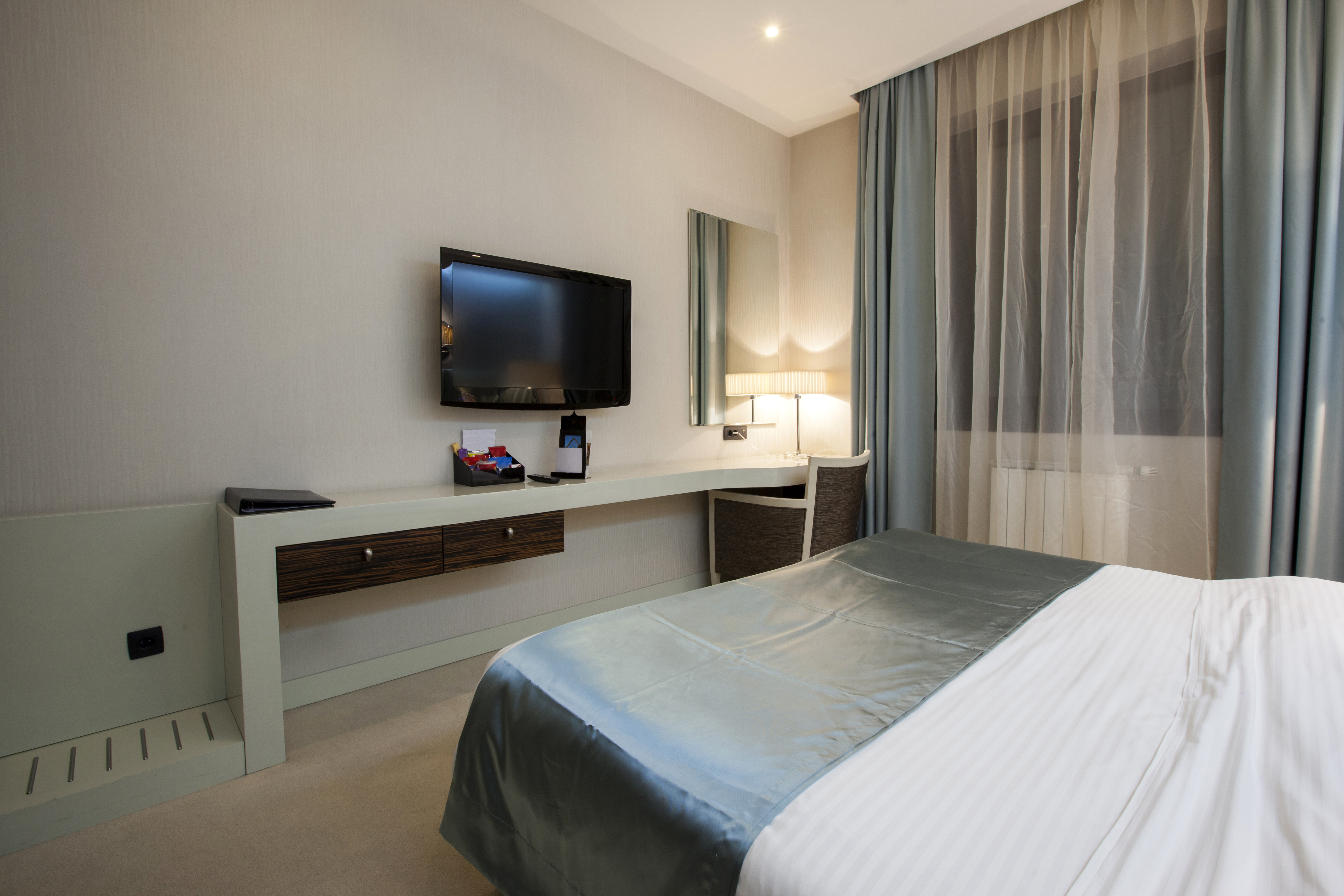 Electronics/Conference